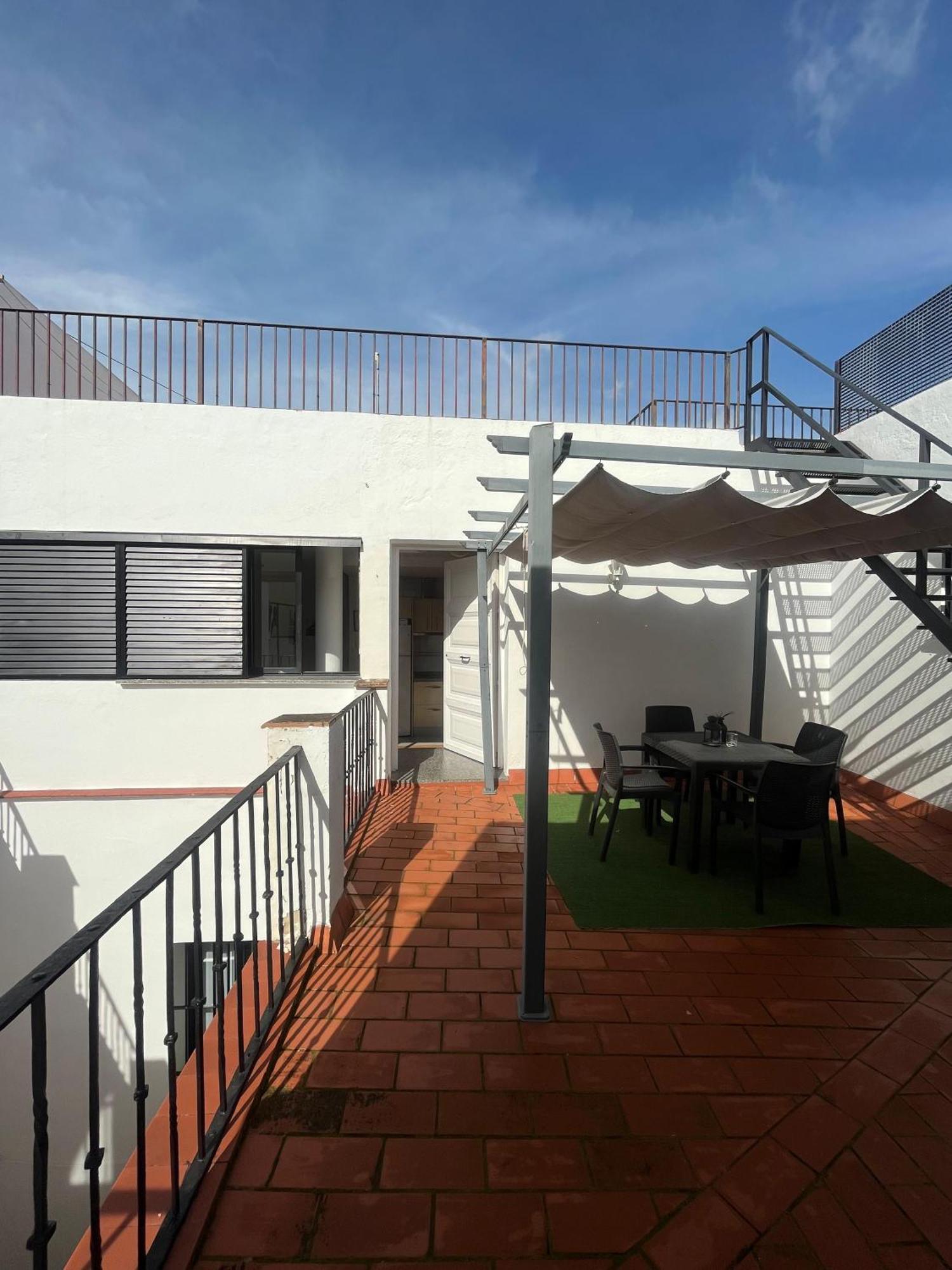 Apartamento Atico Con Terraza Privada Sevilha